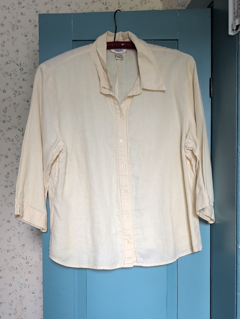 Old Navy Linen Top XL Button-Up Blouse Shirt Butter Yellow Airy light Summer